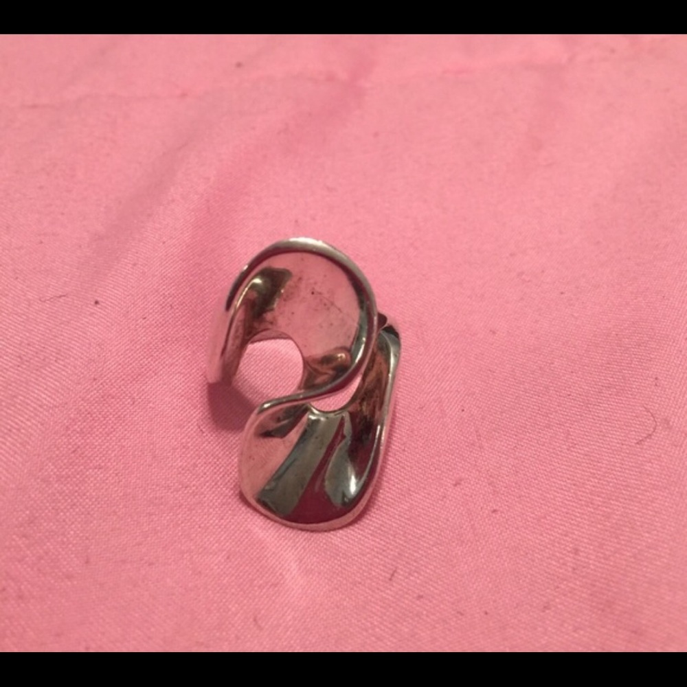 Solid .925 Silver Ring - image 3